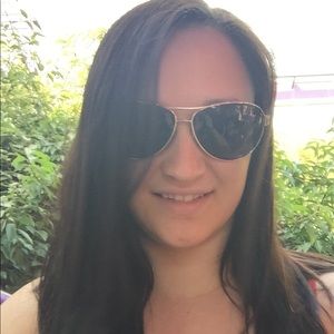 Meet your Posher, Shannon